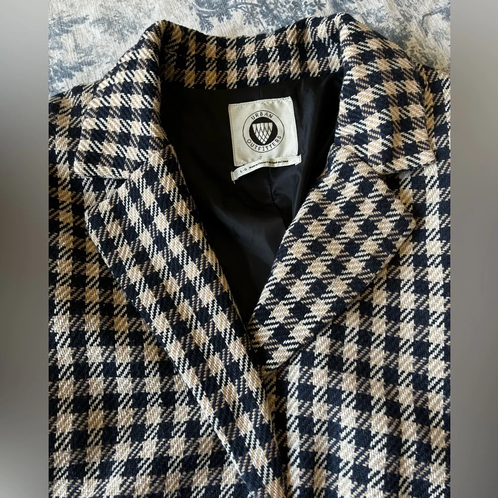 Urban Outfitters Navy Tan Black White Jacket - Picture 4 of 7